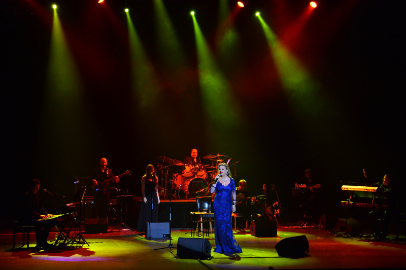Jeane Manson au Casino Du Liban